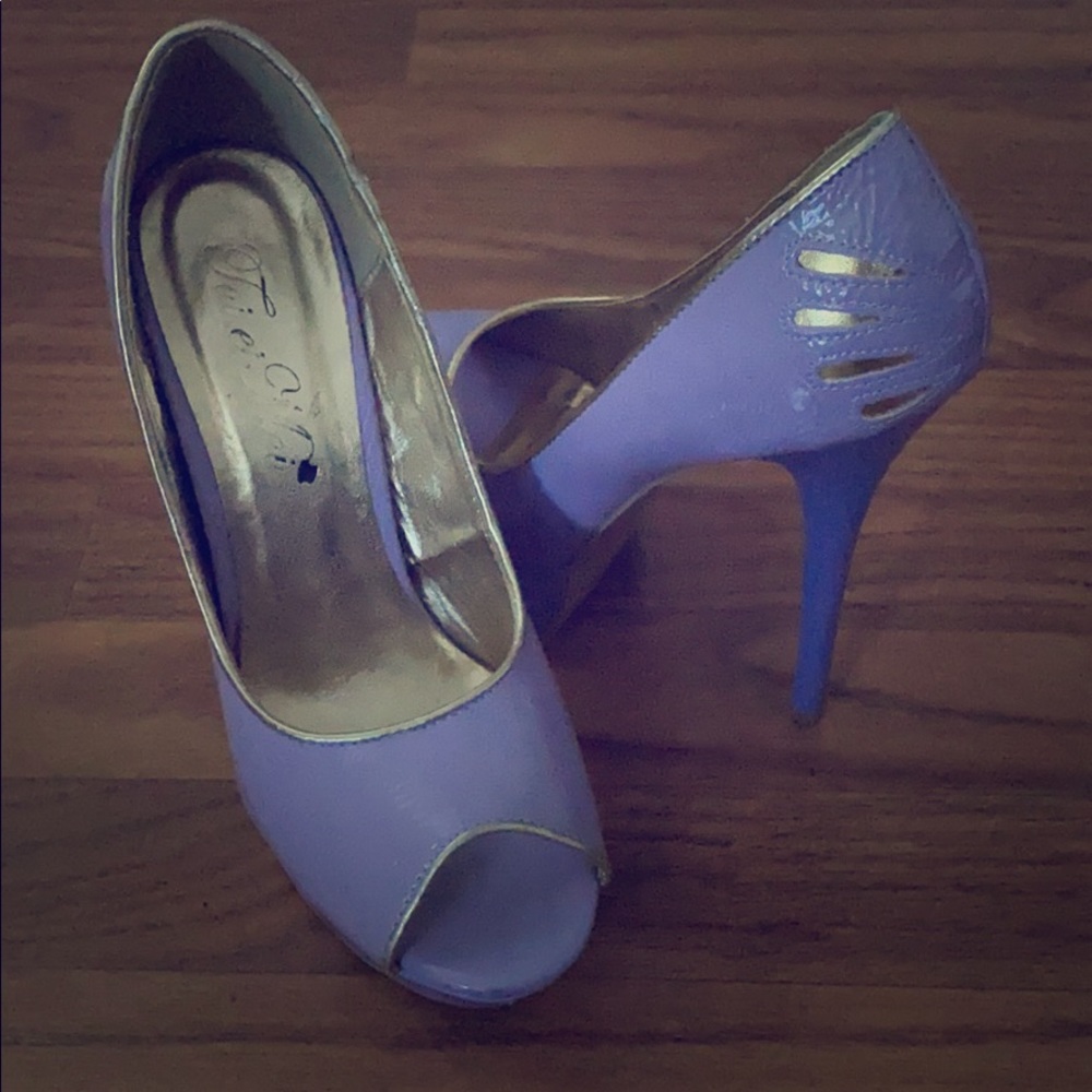 Lilac & Gold Peep-toe Stiletto